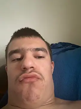 pussyhunter323557 online show from 2, 11, 2025