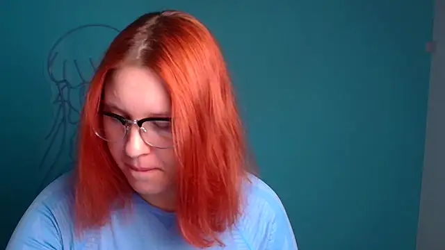 ScarletVixen  online show from 20, 9, 2025