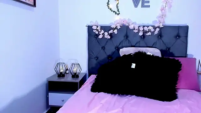 SagiraBelle online show from 9, 1, 2026