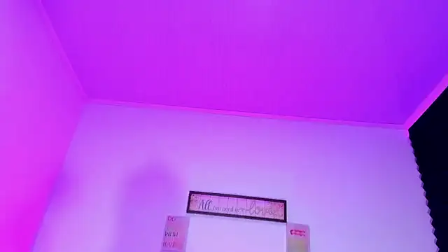 SagiraBelle online show from 16, 2, 2026