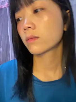 Snapshot of thaoyeuuu chatting on 1, 10, 2025 thaoyeuuu online show from 1, 10, 2025