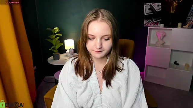 Solefreee online show from 15, 9, 2025