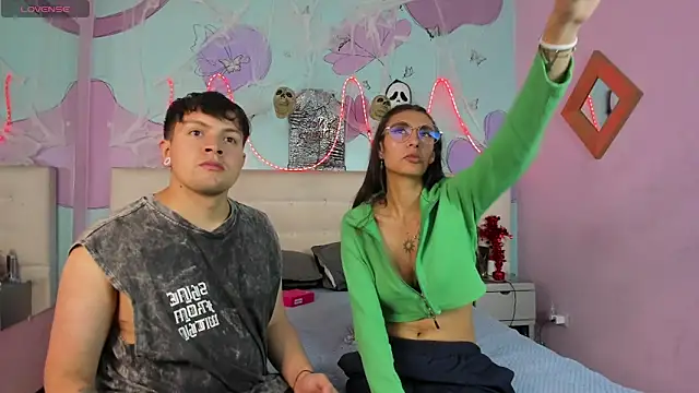 Ethan N Abby online show from 22, 10, 2025