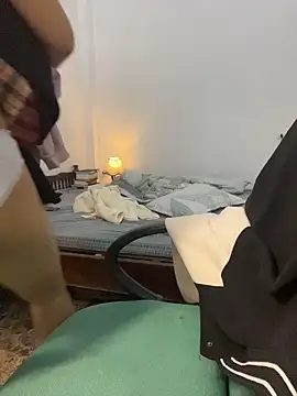 Snapshot of bunny_b4nny chatting on 19, 12, 2025 bunny b4nny online show from 19, 12, 2025