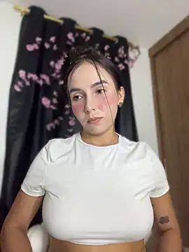 Scarlett05 online show from 3, 6, 2026