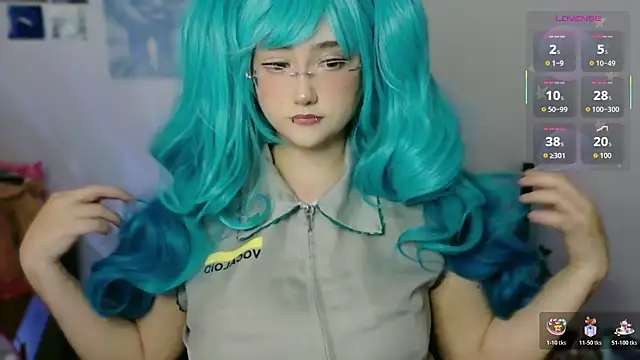 Snapshot of Livelle69 chatting on 6, 5, 2026 Livelle69 online show from 6, 5, 2026