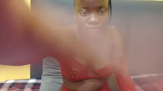 Snapshot of Nina_Skye chatting on 13, 10, 2025 Nina Skye online show from 13, 10, 2025