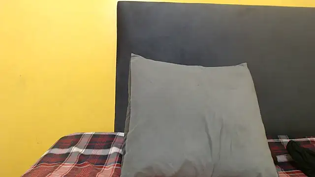 Nina Skye online show from 1, 10, 2025
