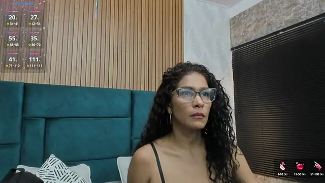 Snapshot of Brunnette_Sensation chatting on 23, 9, 2025 Brunnette Sensation online show from 23, 9, 2025