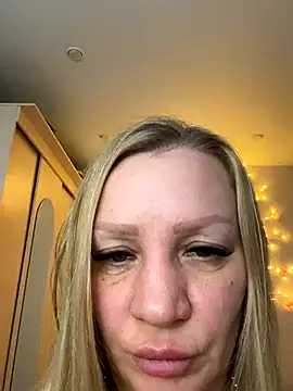 Bellissa  online show from 30, 10, 2025