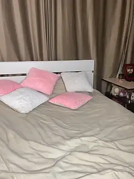 Bellissa  online show from 12, 11, 2025