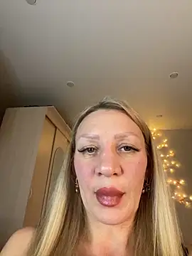 Bellissa  online show from 12, 10, 2025