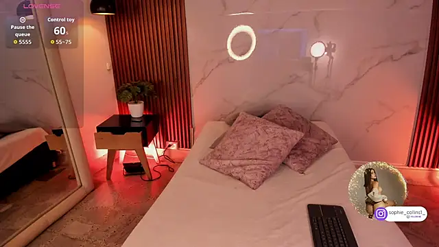 SophieCollins 1 online show from 21, 11, 2025