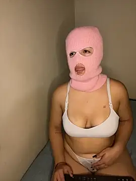 Snapshot of destiny69col chatting on 20, 10, 2025 destiny69col online show from 20, 10, 2025