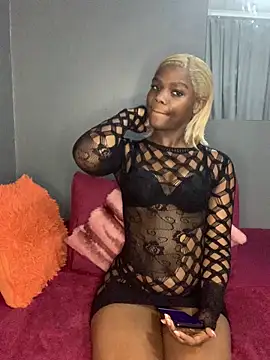 Snapshot of Lady-Amina chatting on 20, 9, 2025 Lady-Amina online show from 20, 9, 2025