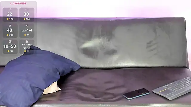 zarek lux online show from 17, 4, 2026