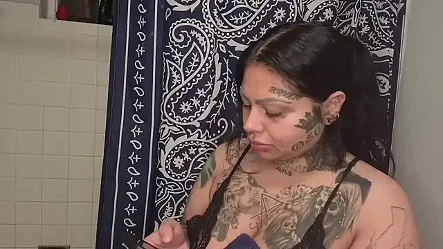 chicanachic13 online show from 11, 1, 2026