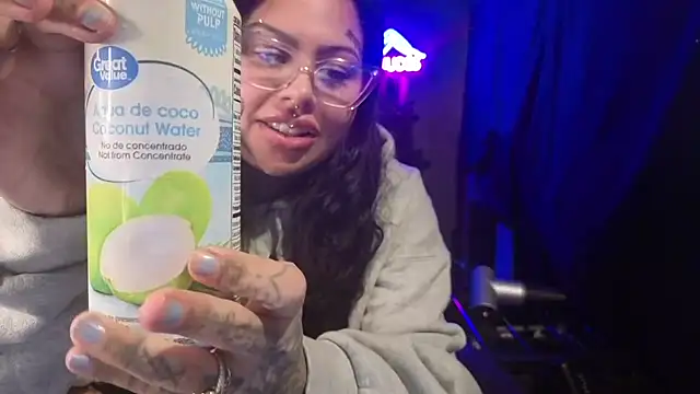 chicanachic13 online show from 6, 3, 2026