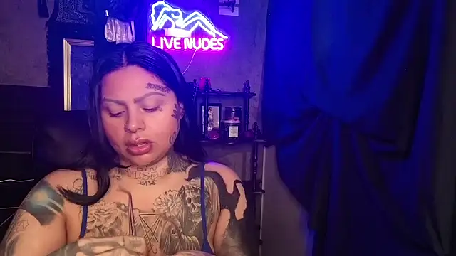 chicanachic13 online show from 7, 2, 2026