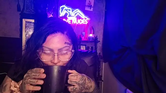 chicanachic13 online show from 13, 2, 2026