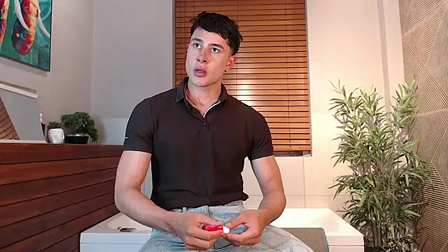 AustinJones  online show from 10, 4, 2026