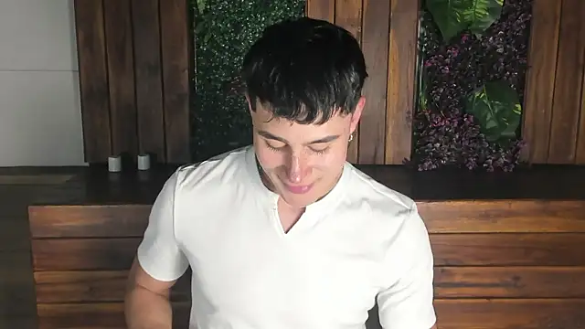 AustinJones  online show from 20, 3, 2026