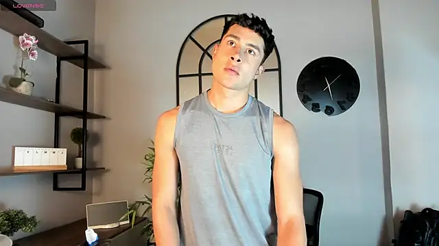 AustinJones  online show from 1, 12, 2025