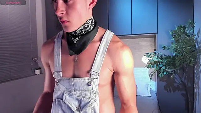 AustinJones  online show from 13, 9, 2025