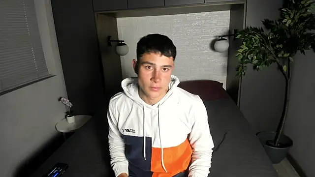 Snapshot of AustinJones_ chatting on 29, 5, 2026 AustinJones online show from 29, 5, 2026