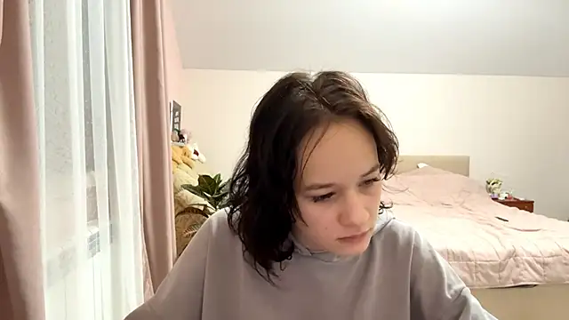 KellySayli online show from 29, 9, 2025