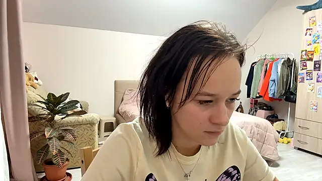 KellySayli online show from 25, 9, 2025