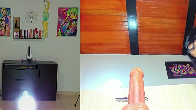 naomy funny online show from 6, 3, 2026