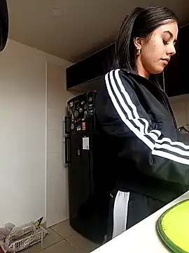 Victoria alson online show from 10, 11, 2025