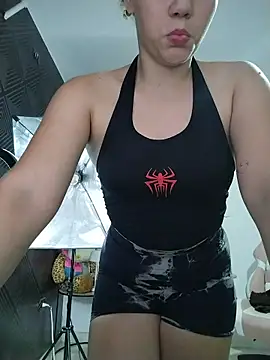 SirenRouge 69 online show from 16, 4, 2026