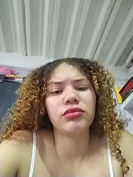 SirenRouge 69 online show from 23, 3, 2026