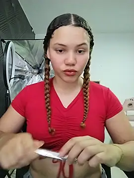 SirenRouge 69 online show from 17, 4, 2026