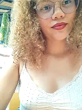 SirenRouge 69 online show from 21, 11, 2025