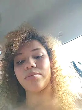 SirenRouge 69 online show from 16, 12, 2025