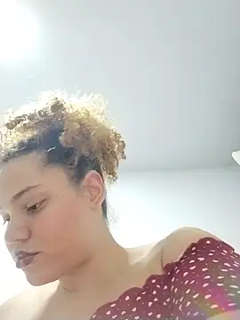 SirenRouge 69 online show from 14, 3, 2026