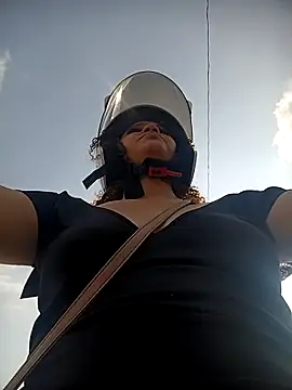 SirenRouge 69 online show from 8, 11, 2025