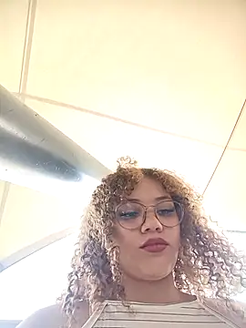 SirenRouge 69 online show from 7, 11, 2025