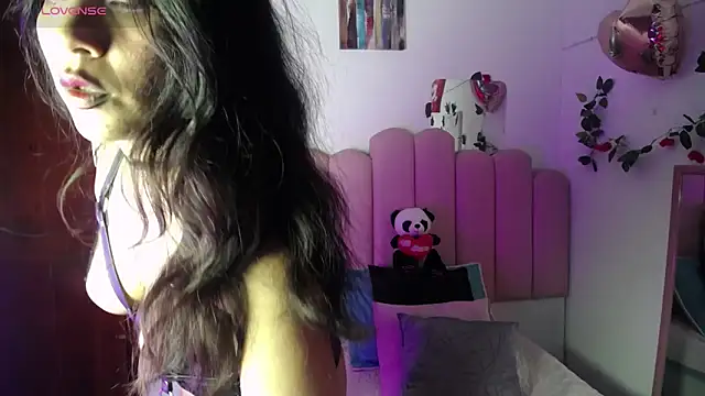 Dakota ro online show from 6, 4, 2026