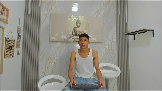 BEAUTY BOYS1 online show from 17, 1, 2026