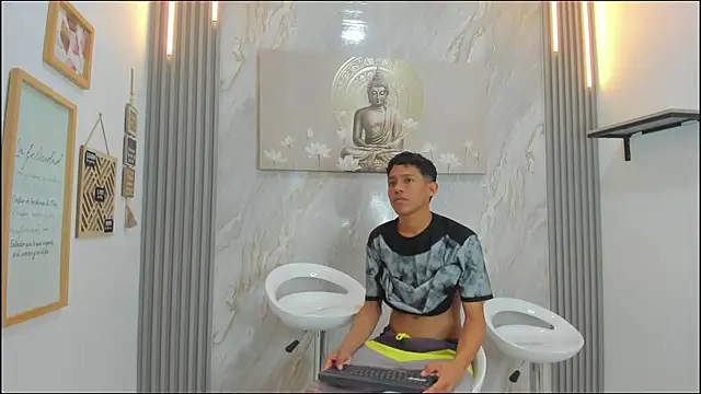 BEAUTY BOYS1 online show from 7, 1, 2026