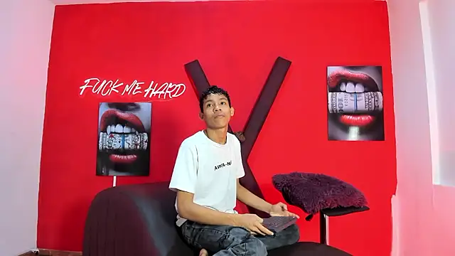 BEAUTY BOYS1 online show from 22, 2, 2026