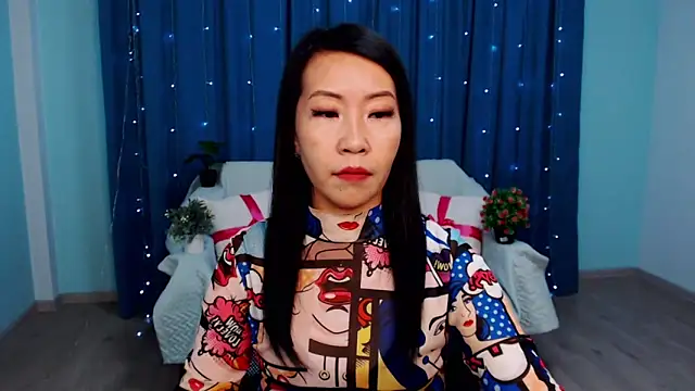 LiaPak online show from 2, 10, 2025