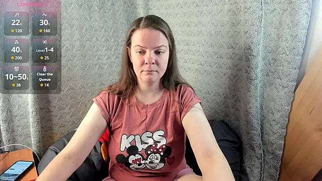 MiaLores online show from 14, 10, 2025