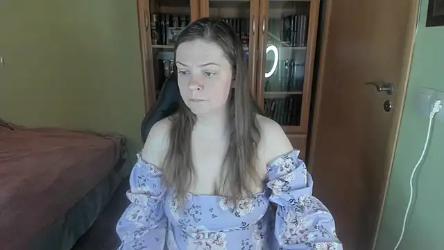 MiaLores online show from 2, 5, 2026