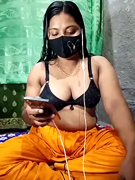 Snapshot of Mistompa24 chatting on 6, 5, 2026 Mistompa24 online show from 6, 5, 2026