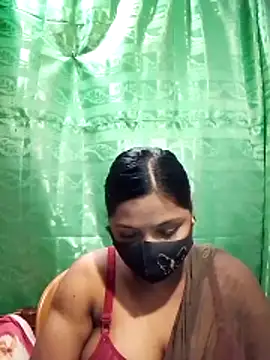 Snapshot of Mistompa24 chatting on 5, 6, 2026 Mistompa24 online show from 5, 6, 2026